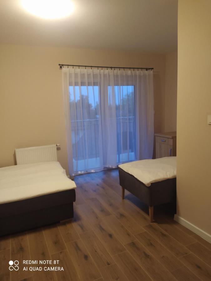 Hotel Piaskowy Dwor Krynica Morska Esterno foto