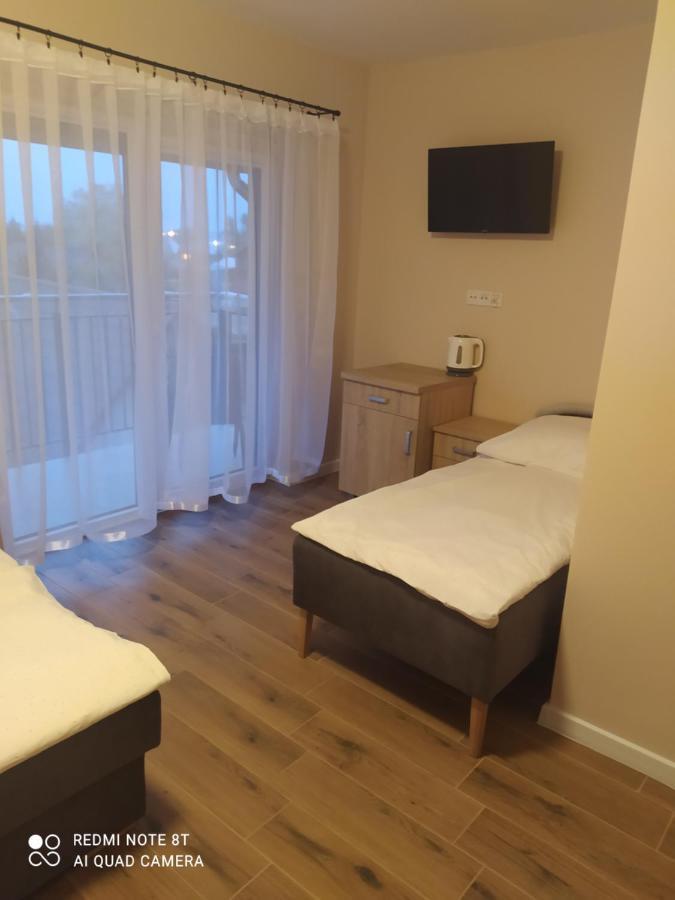 Hotel Piaskowy Dwor Krynica Morska Esterno foto