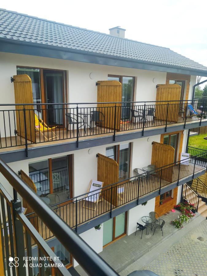 Hotel Piaskowy Dwor Krynica Morska Esterno foto