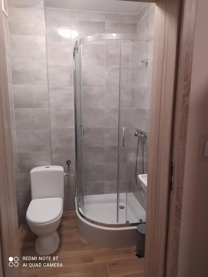 Hotel Piaskowy Dwor Krynica Morska Esterno foto