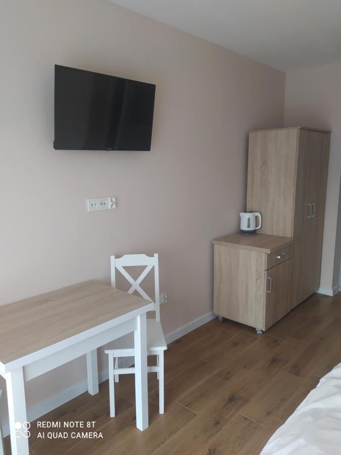Hotel Piaskowy Dwor Krynica Morska Esterno foto